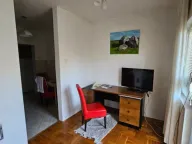 Izdavanje, dvosoban stan, 71m², Stari Aerodrom, Podgorica - image 4