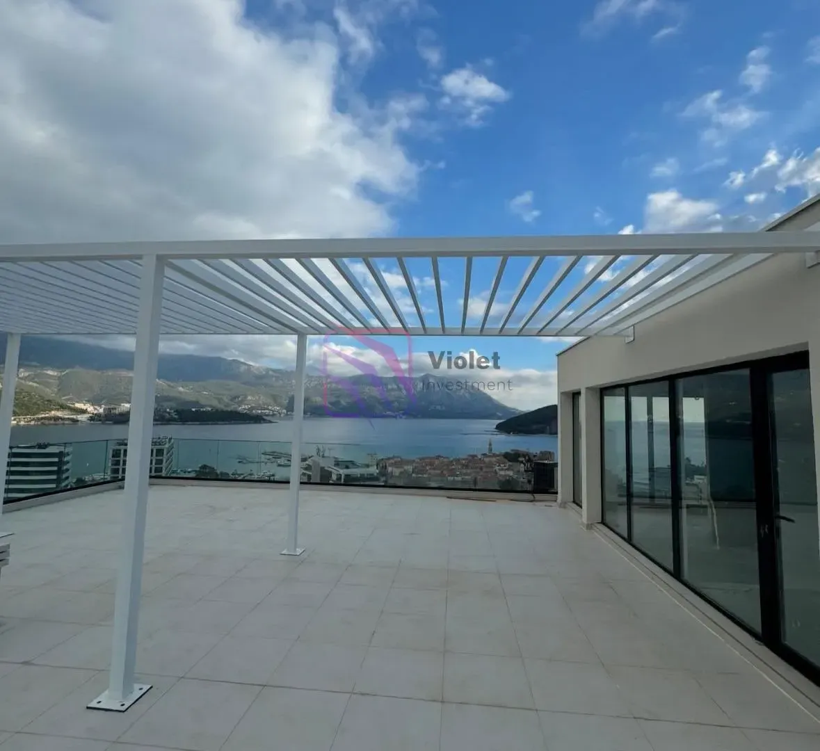 Sale, three bedroom apartment, 263m², Komoševina, Budva