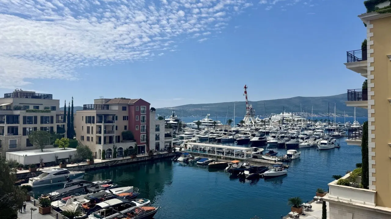 Sale, two bedroom apartment, 131m², Porto Montenegro, Tivat