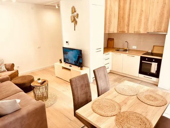 Rent, apartment, 50m², Tivat, Crna Gora
