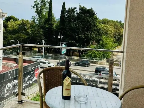 Sale, two bedroom apartment, 86m², Slovenska Plaža, Budva - image 3