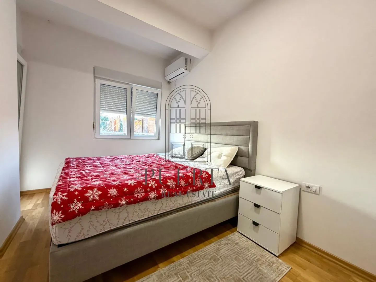 Izdavanje, dvosoban stan, 54m², Ljubović, Podgorica