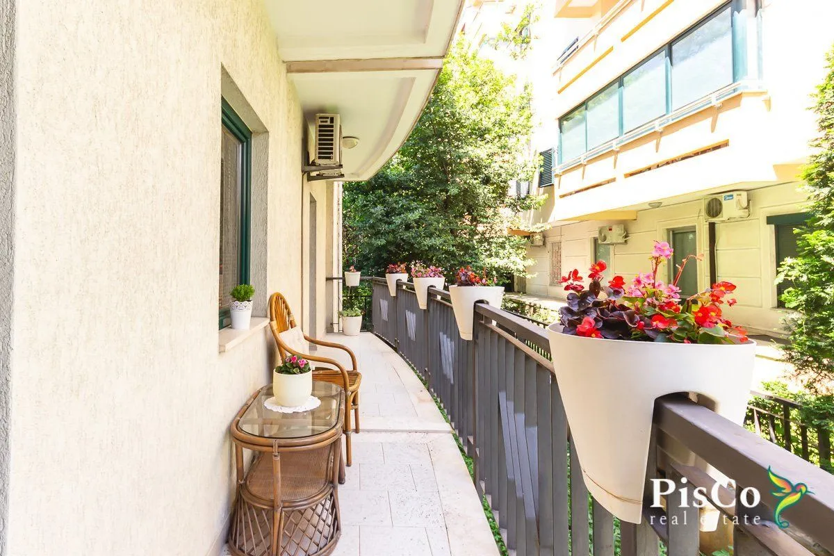 Rent, three bedroom apartment, 100m², Gorica C, Podgorica