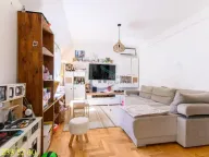 Sale, three bedroom apartment, 119m², Lekino Brdo, Voždovac Sve Podlokacije - image 1