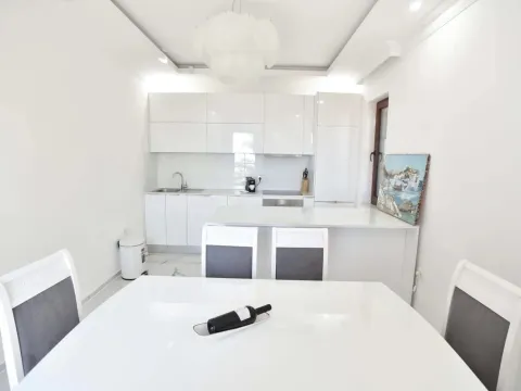 Sale, house, 200m², Blizikuće, Budva - image 4