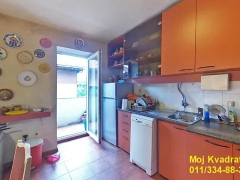 Prodaja, dvosoban stan, 72m², Lekino Brdo, Voždovac Sve Podlokacije - image 3