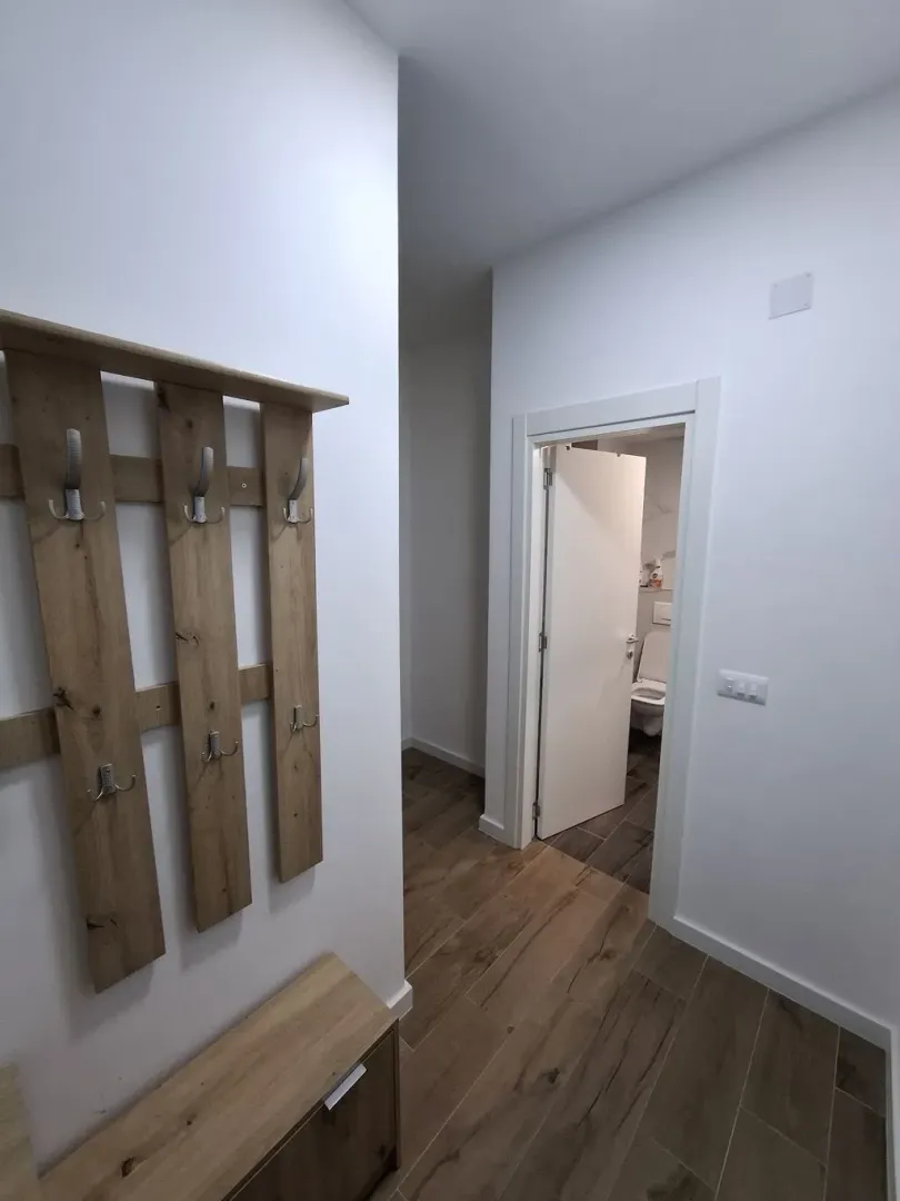 Rent, one bedroom apartment, 55m², Radanovići, Kotor