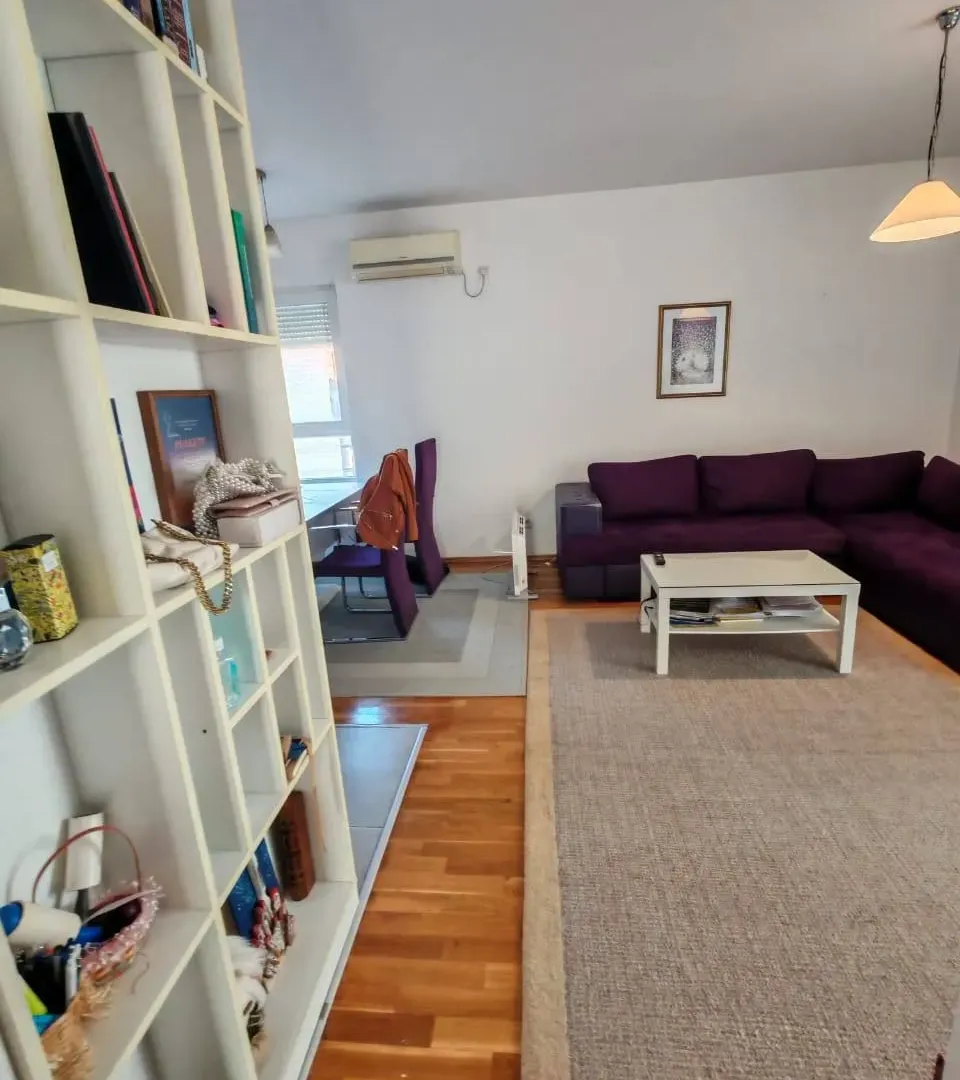 Rent, two bedroom apartment, 70m², Centar, Budva