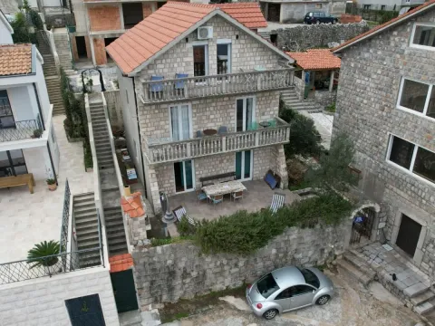 Prodaja, kuća, 180m², Krašići, Tivat - image 2