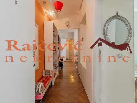 Prodaja, trosoban stan, 60m², Stari Grad, Beograd - image 10