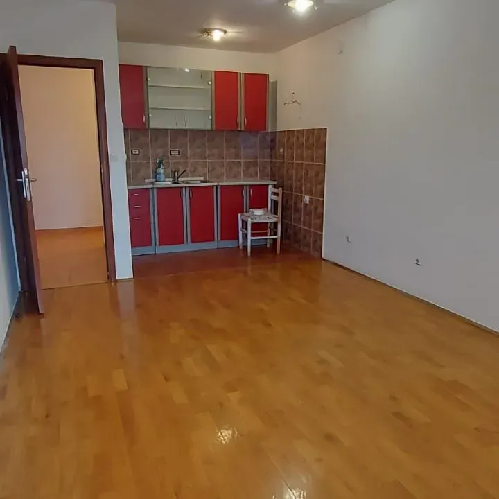 Sale, one bedroom apartment, 45m², Stari Aerodrom, Podgorica