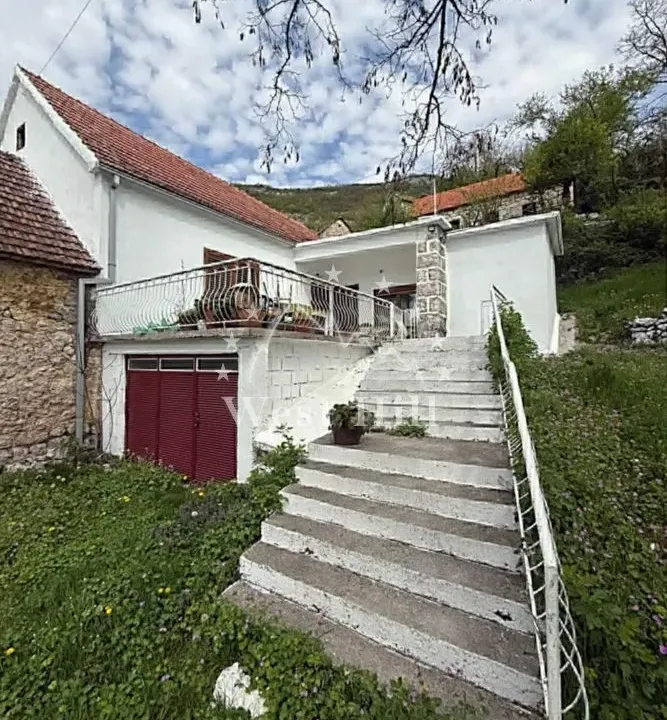 Sale, house, 75m², Nikšić, Crna Gora