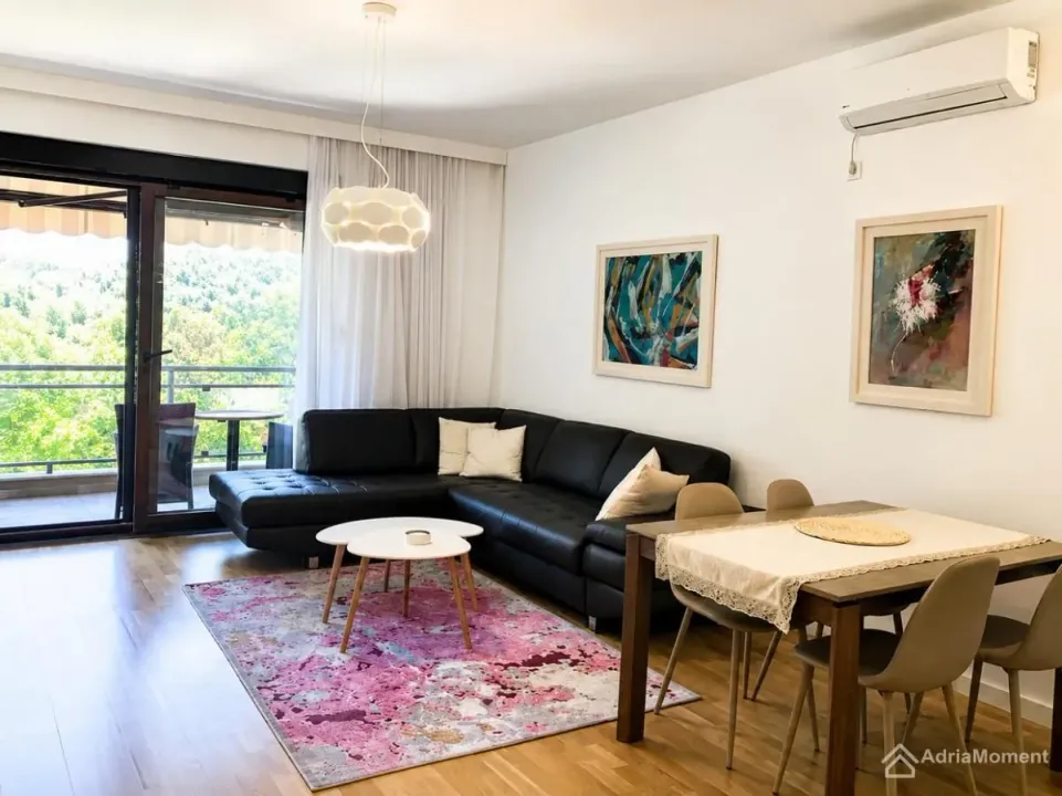Prodaja, jednosoban stan, 48m², Dobrota, Kotor