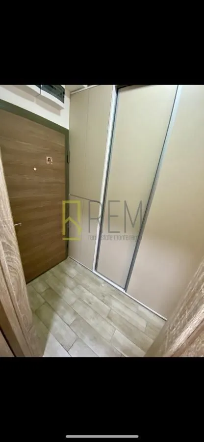 Prodaja, jednosoban stan, 35m², Ljubović, Podgorica