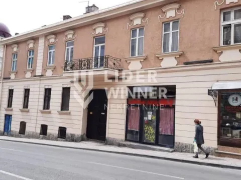 Prodaja, stan, 82m², Stari Grad, Beograd - image 1