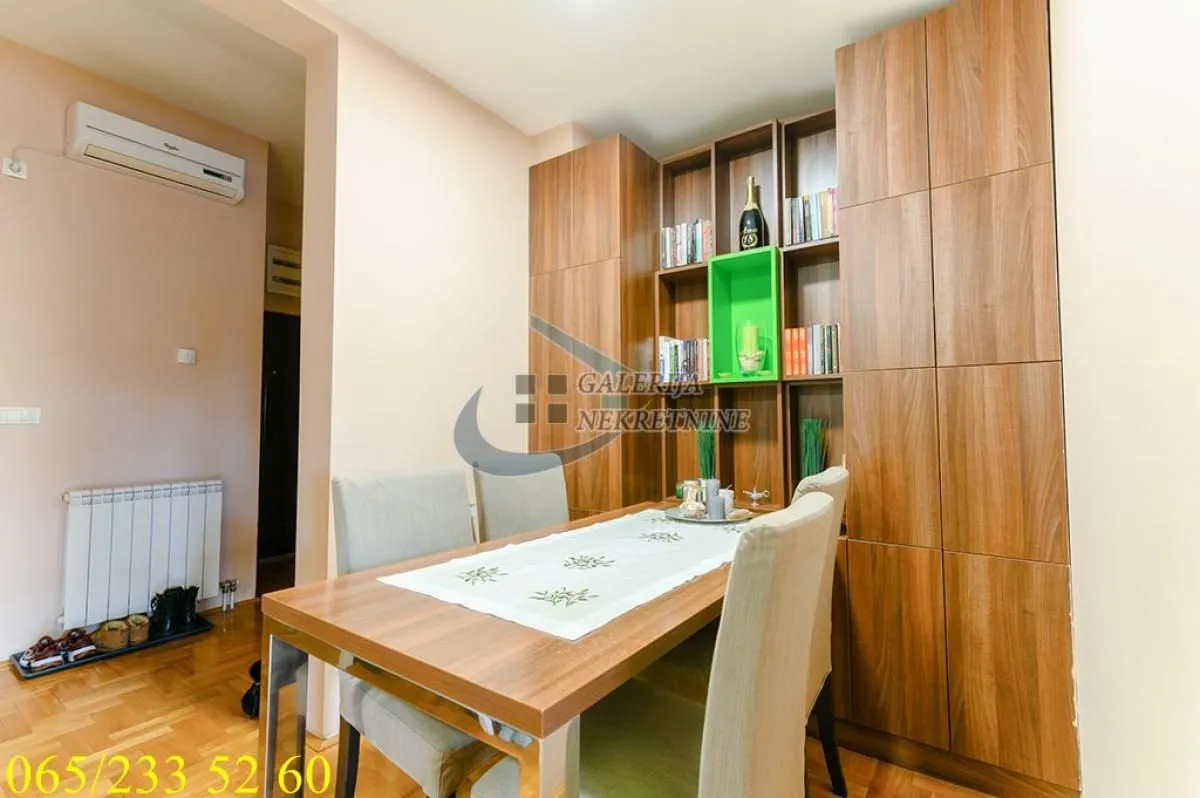 Prodaja, trosoban stan, 58m², Uciteljsko Naselje, Zvezdara Sve Podlokacije