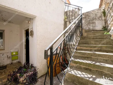 Sale, house, 91m², Stari Grad, Budva - image 23