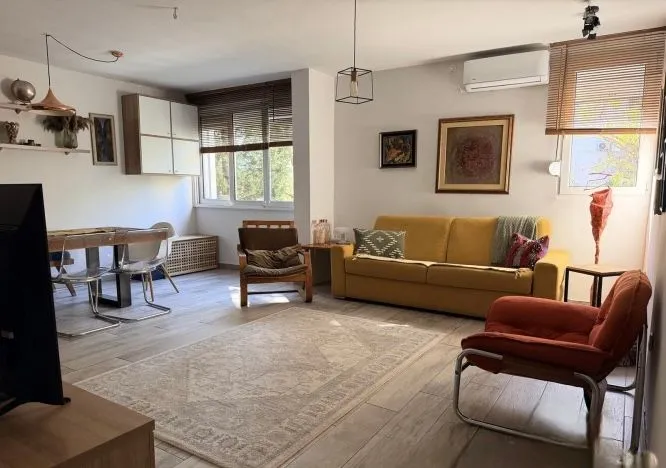 Rent, one bedroom apartment, 60m², Blok 5, Podgorica