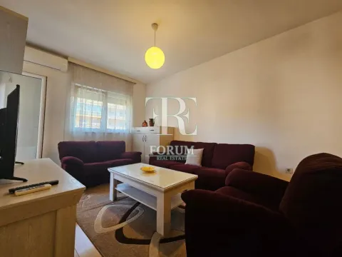 Izdavanje, jednosoban stan, 47m², City Kvart, Podgorica - image 4