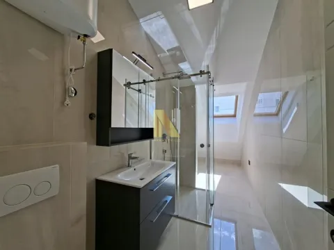Prodaja, stan, 136m², Grbavica, Novi Sad Sve Podlokacije - image 9