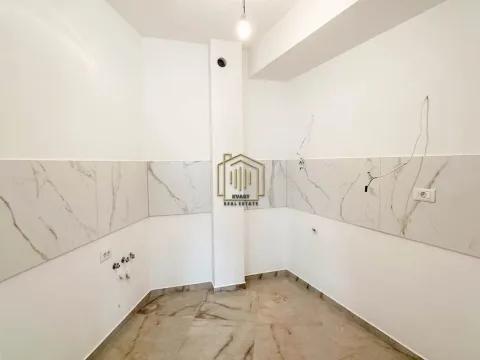 Prodaja, jednosoban stan, 57m², City Kej, Podgorica - image 6