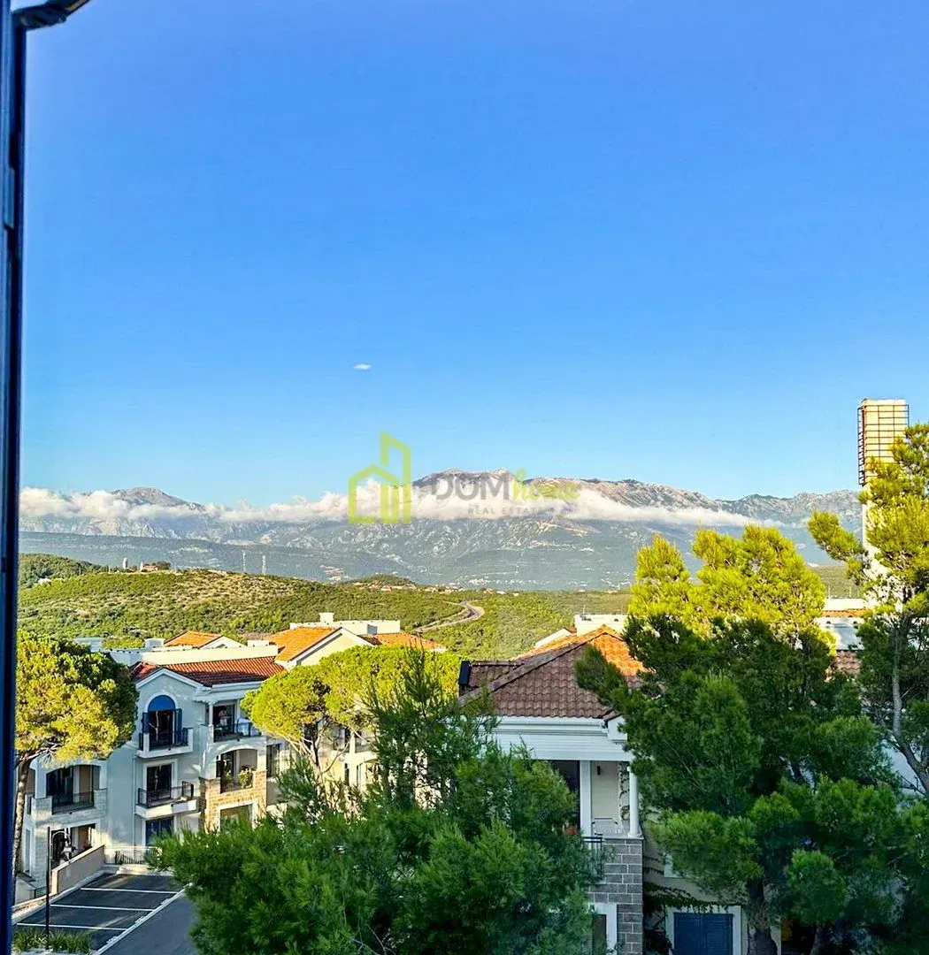 Izdavanje, jednosoban stan, 70m², Tivat, Crna Gora
