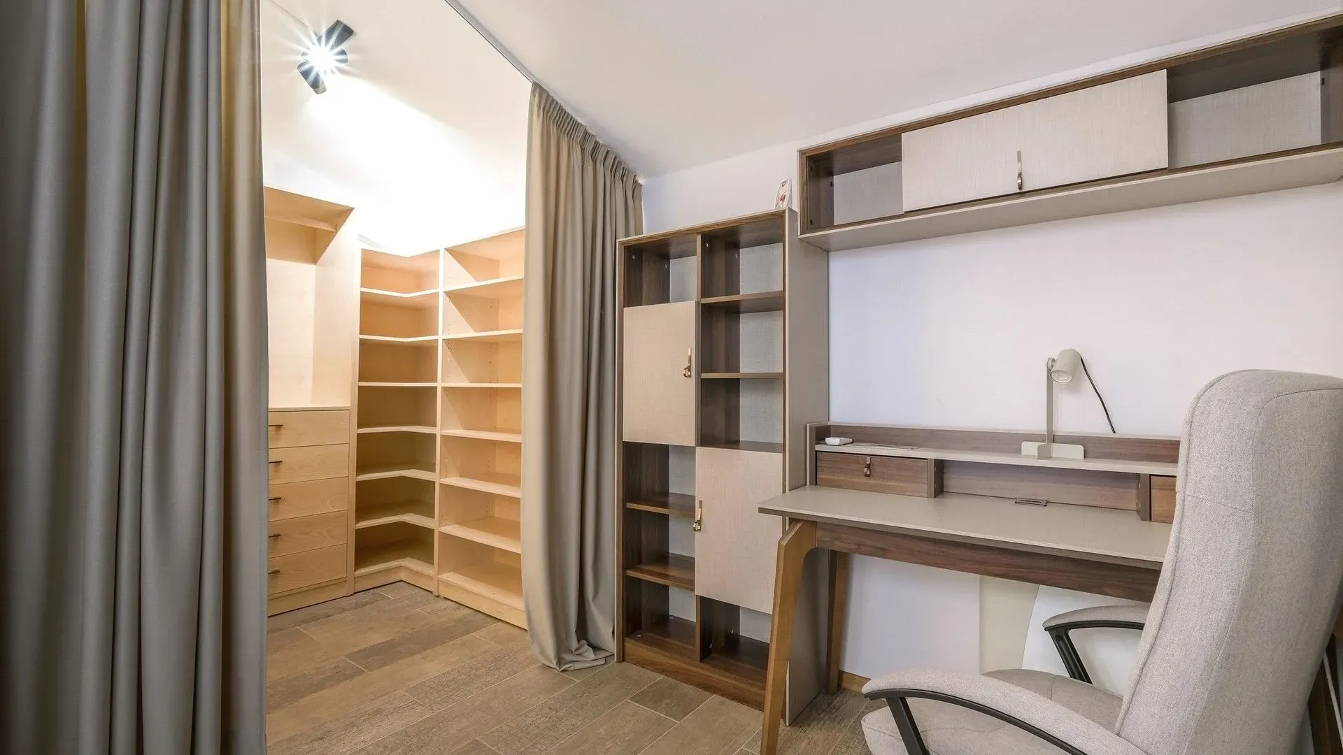 Prodaja, kuća, 198m², Dumidran, Tivat