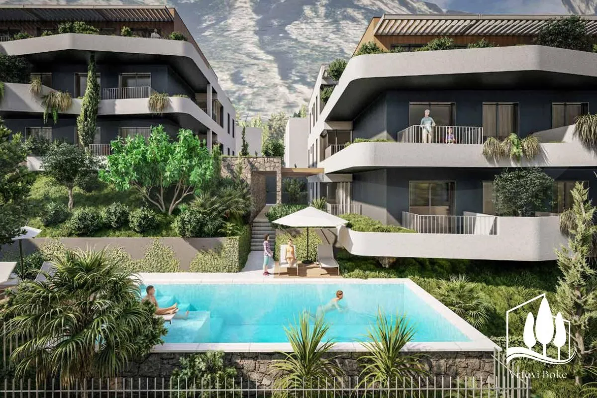 Prodaja, dvosoban stan, 51m², Dobrota, Kotor