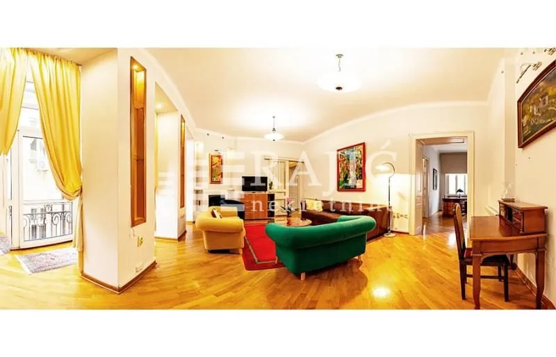 Rent, four bedroom apartment, 160m², Stari Grad, Beograd