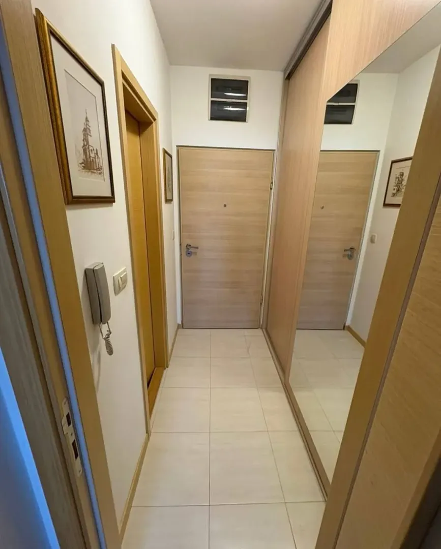 Rent, studio apartment, 30m², Blok 6, Podgorica