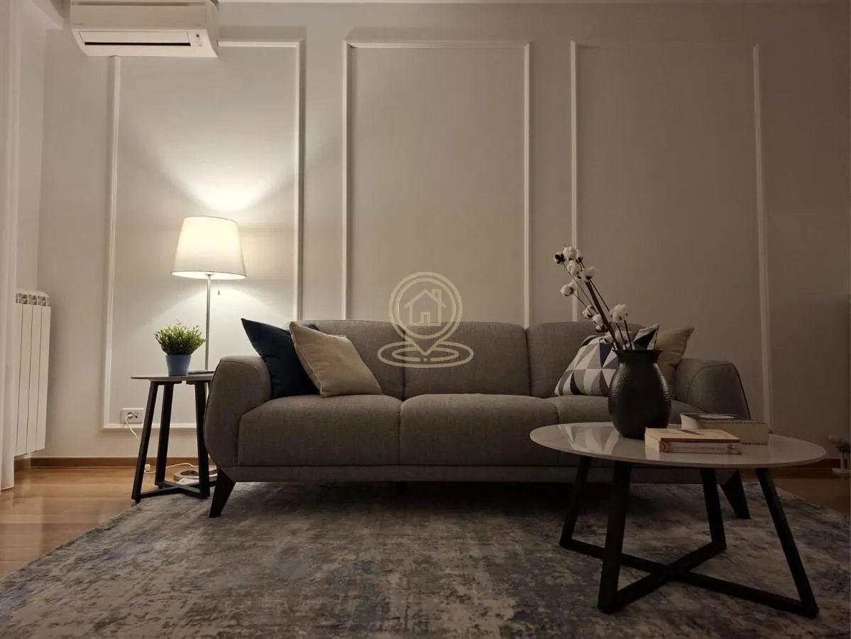 Rent, two bedroom apartment, 55m², Palilula Sve Podlokacije, Beograd
