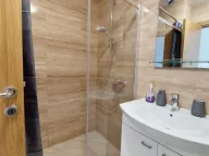 Izdavanje, dvosoban stan, 80m², Dumidran, Tivat - image 7