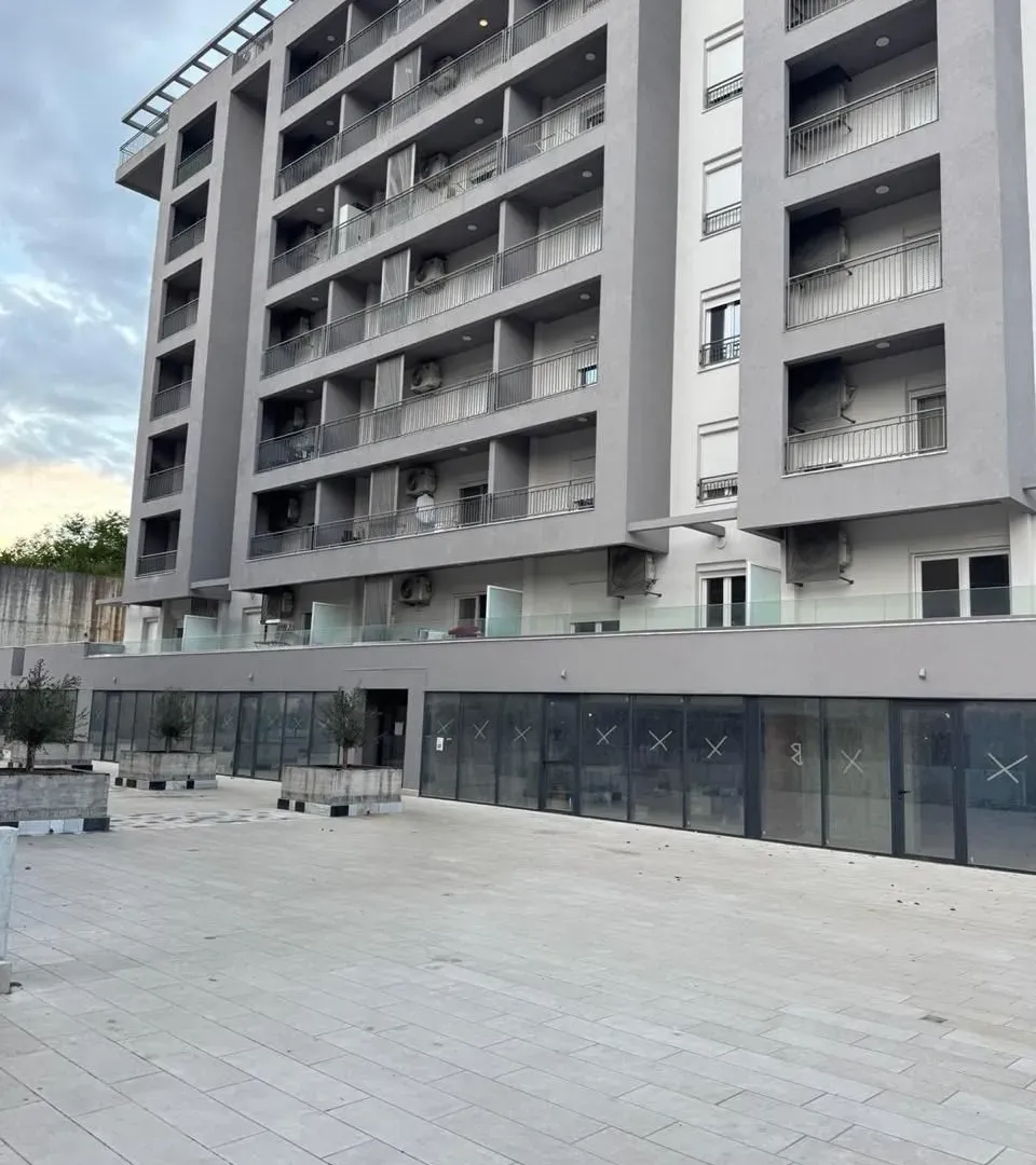 Sale, studio apartment, 54m², Vezirov Most, Podgorica