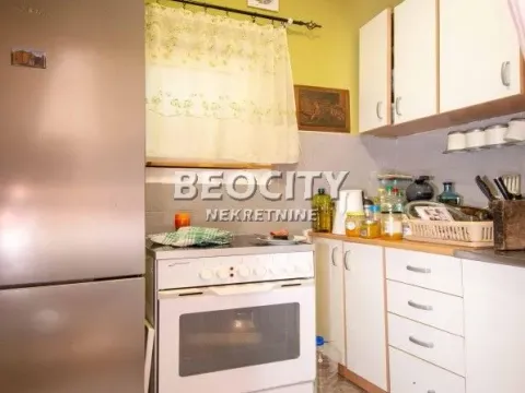 Sale, house, 230m², Jajinci, Voždovac Sve Podlokacije - image 5