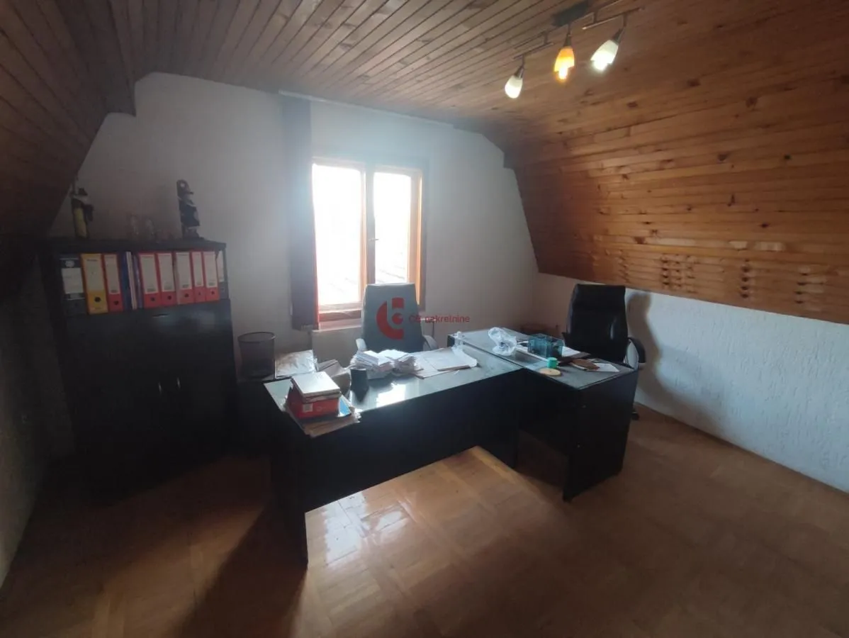 Prodaja, kuća, 630m², Gat, Subotica