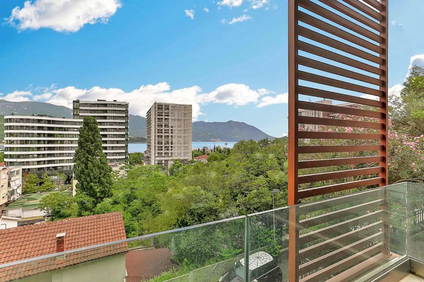 Sale, two bedroom apartment, 69m², Gospoština, Budva