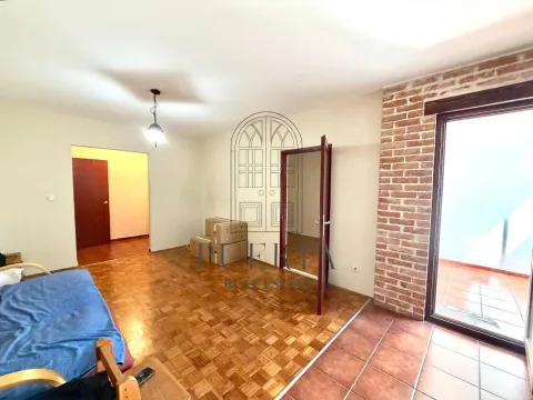 Sale, three bedroom apartment, 84m², Tuški Put, Podgorica - image 2