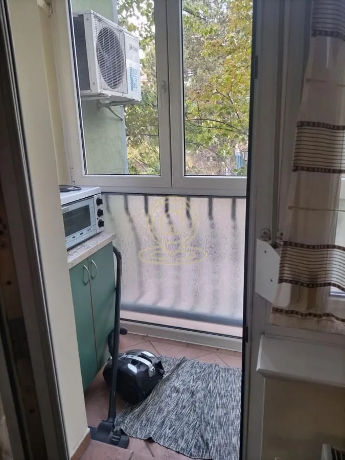 Izdavanje, jednosoban stan, 25m², Grbavica, Novi Sad Sve Podlokacije