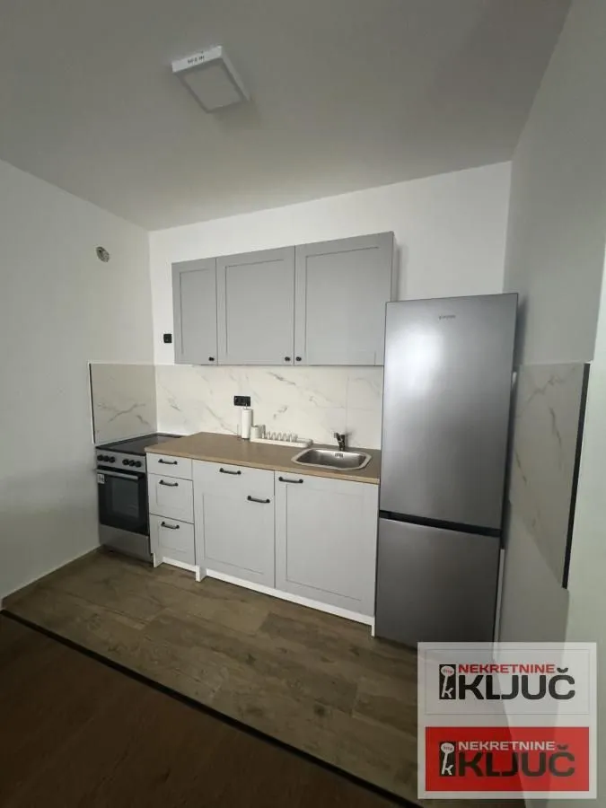 Prodaja, jednosoban stan, 38m², Podbara, Novi Sad Sve Podlokacije