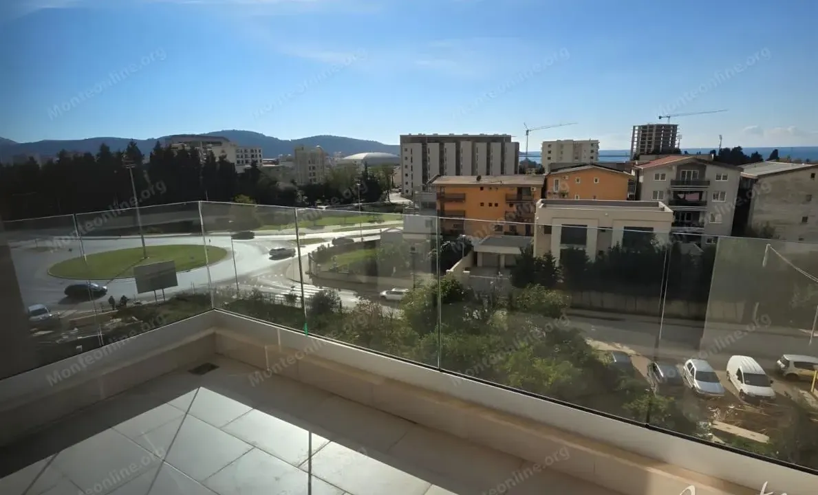 Prodaja, dvosoban stan, 69m², Bar, Crna Gora