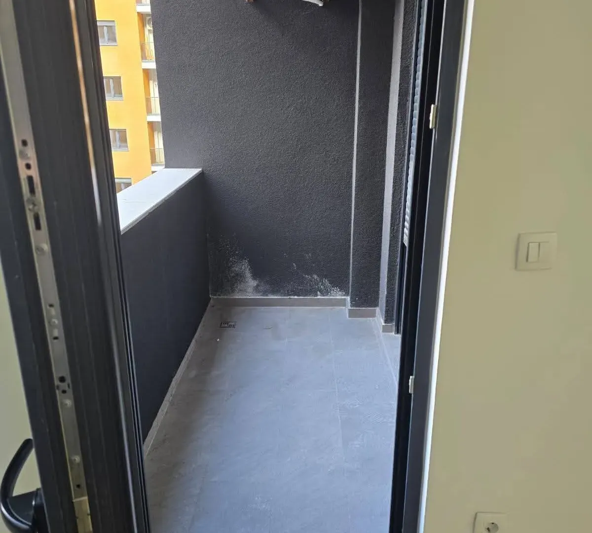 Prodaja, jednosoban stan, 43m², Stari Aerodrom, Podgorica