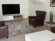 Izdavanje, trosoban stan, 114m², Momišići, Podgorica - image 2