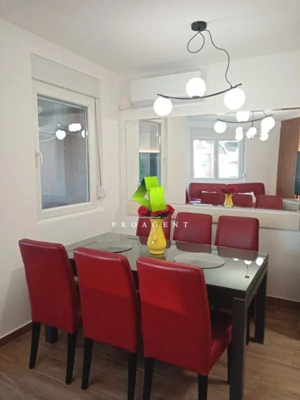 Izdavanje, trosoban stan, 85m², Medijana, Niš