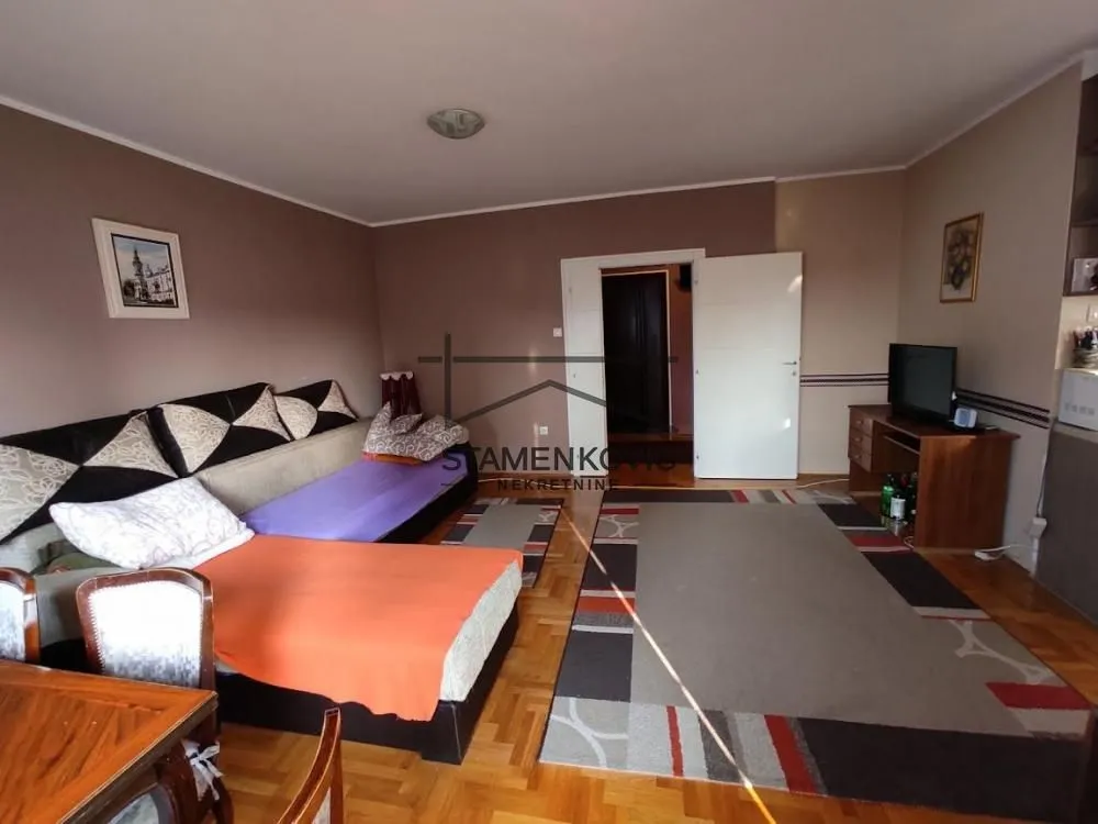 Prodaja, trosoban stan, 70m², Telep, Novi Sad Sve Podlokacije
