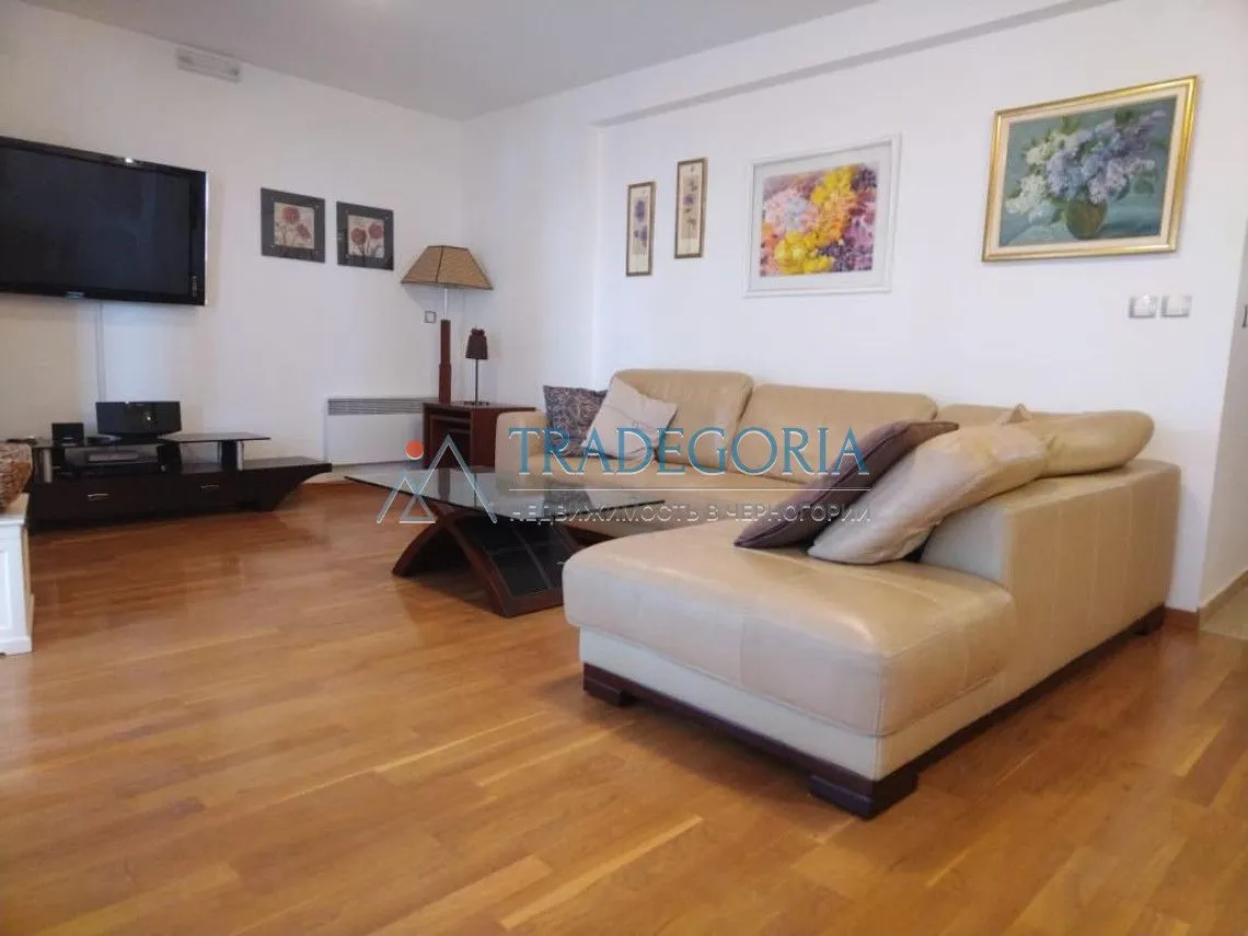 Prodaja, dvosoban stan, 76m², Petrovac, Budva