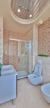 Izdavanje, dvosoban stan, 112m², Budva, Crna Gora - image 21