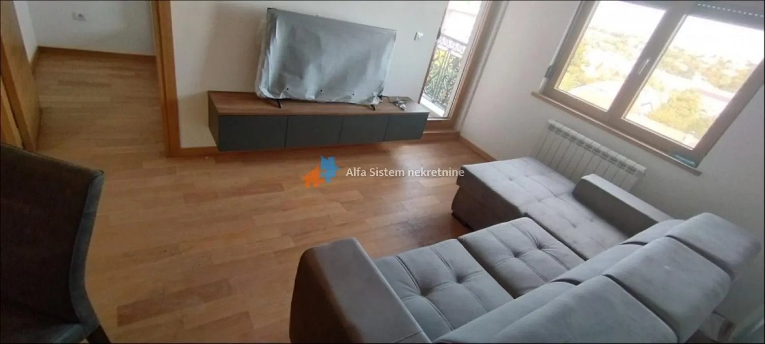 Izdavanje, stan, 45m², Trošarina, Voždovac Sve Podlokacije