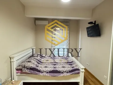 Izdavanje, trosoban stan, 95m², Kod Capital Plaze, Podgorica - image 8