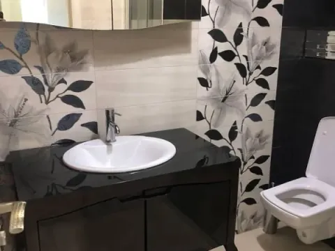 Sale, two bedroom apartment, 120m², Bečići, Budva - image 2