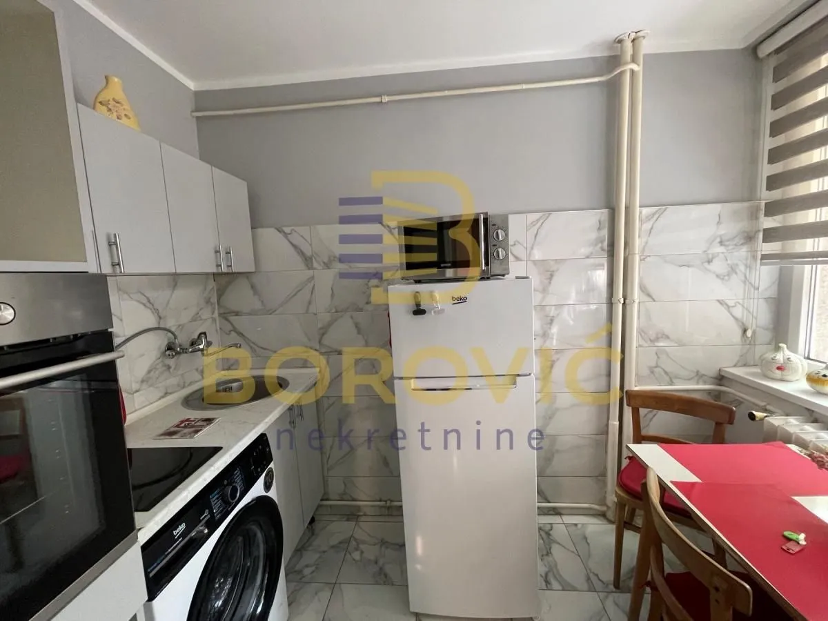 Rent, two bedroom apartment, 50m², Čubura, Beograd